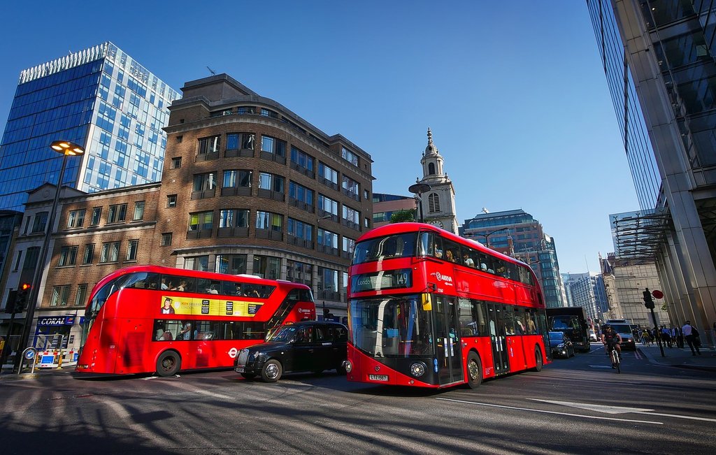 red-london-2928889-1280.jpg