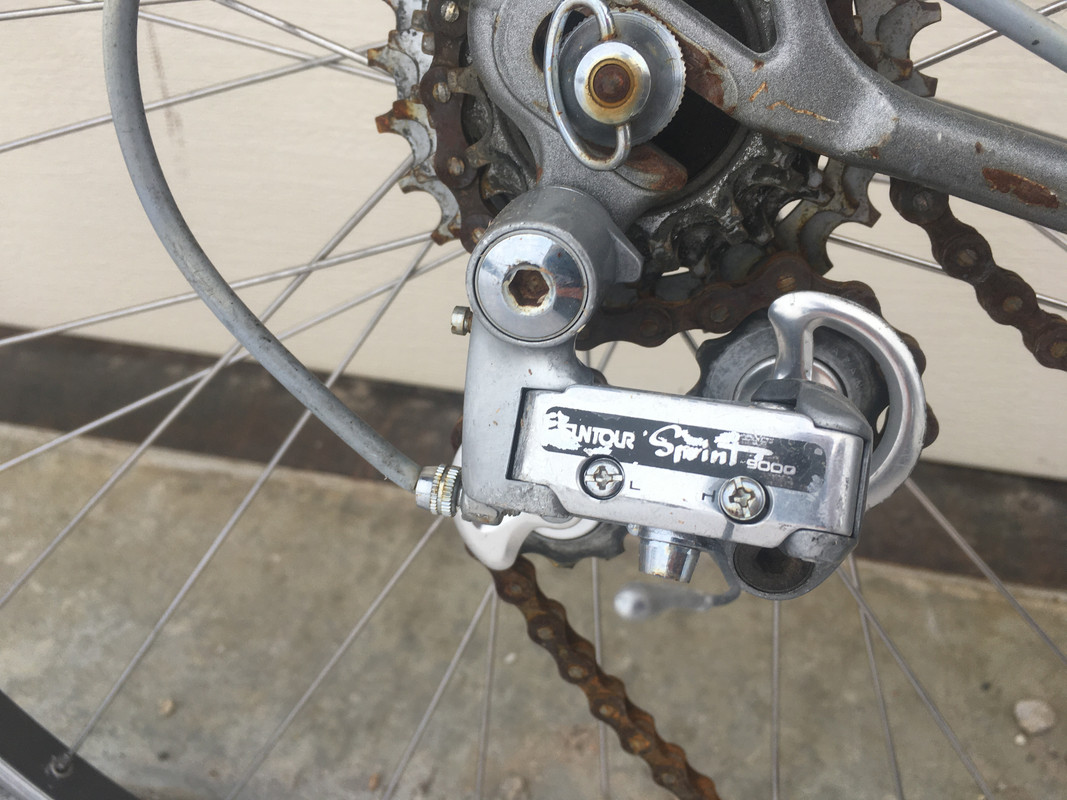 714021F6-B41C-425D-A6C2-853DD3CCE48C