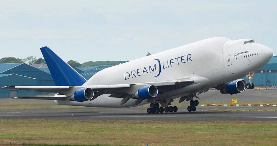 Интересные факты о Boeing 747 LCF - самом необычном грузовике компании Boeing Интересные факты о Boeing 747 LCF - самом необычном грузовике компании Boeing