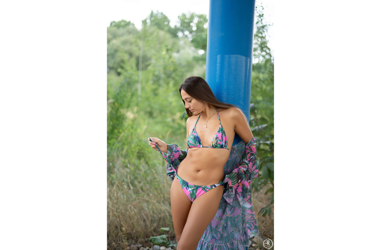 Dominika C Outdoor Shooting 0015