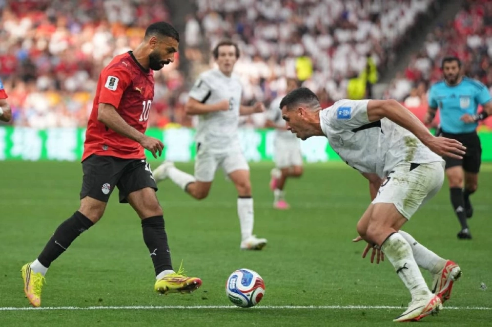 مصر تهز العالم في فوز تاريخي بــ«قنبلة» أمام نيوزيلندا ويزهر أحلام المونديال