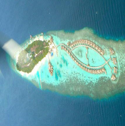  Bentuk Pulau Paling Aneh di Dunia 