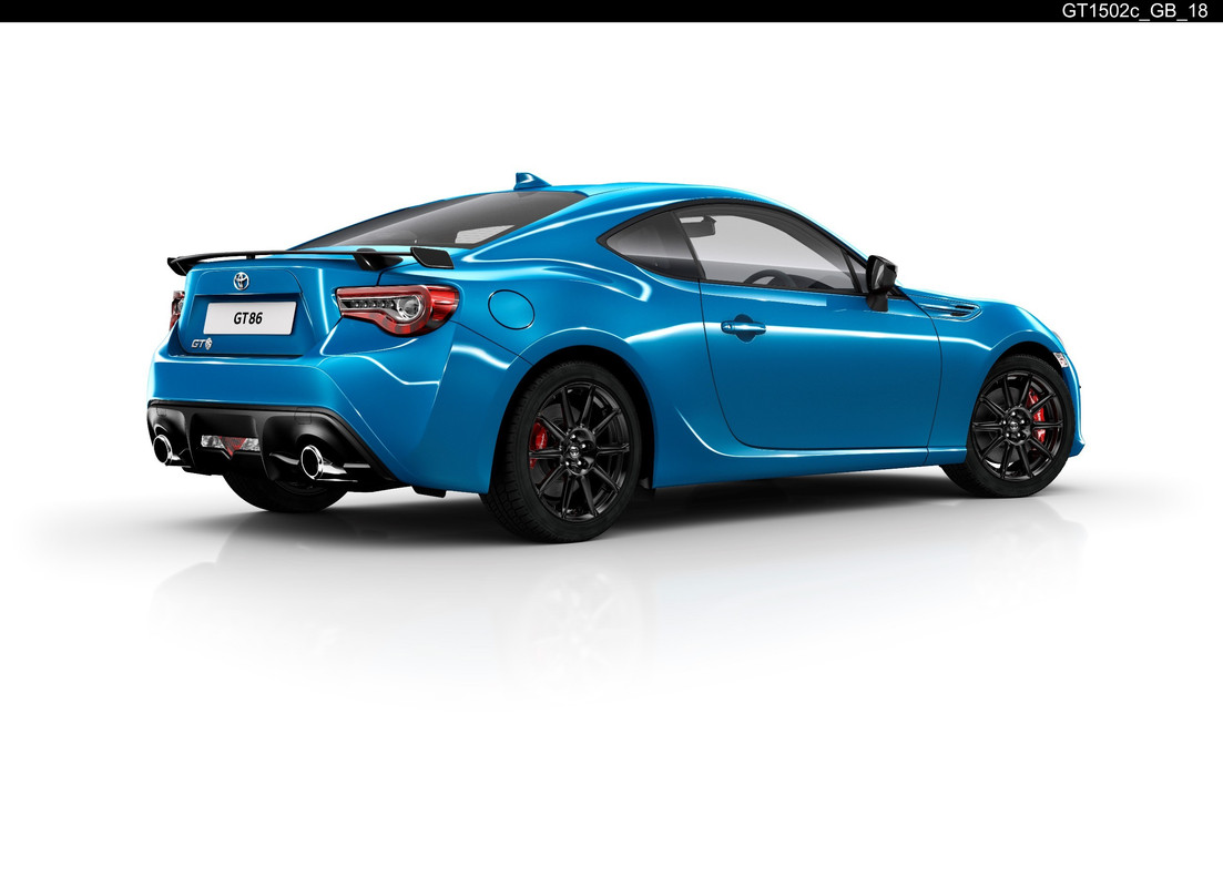 Toyota GT86 Club Series Blue Edition (4)