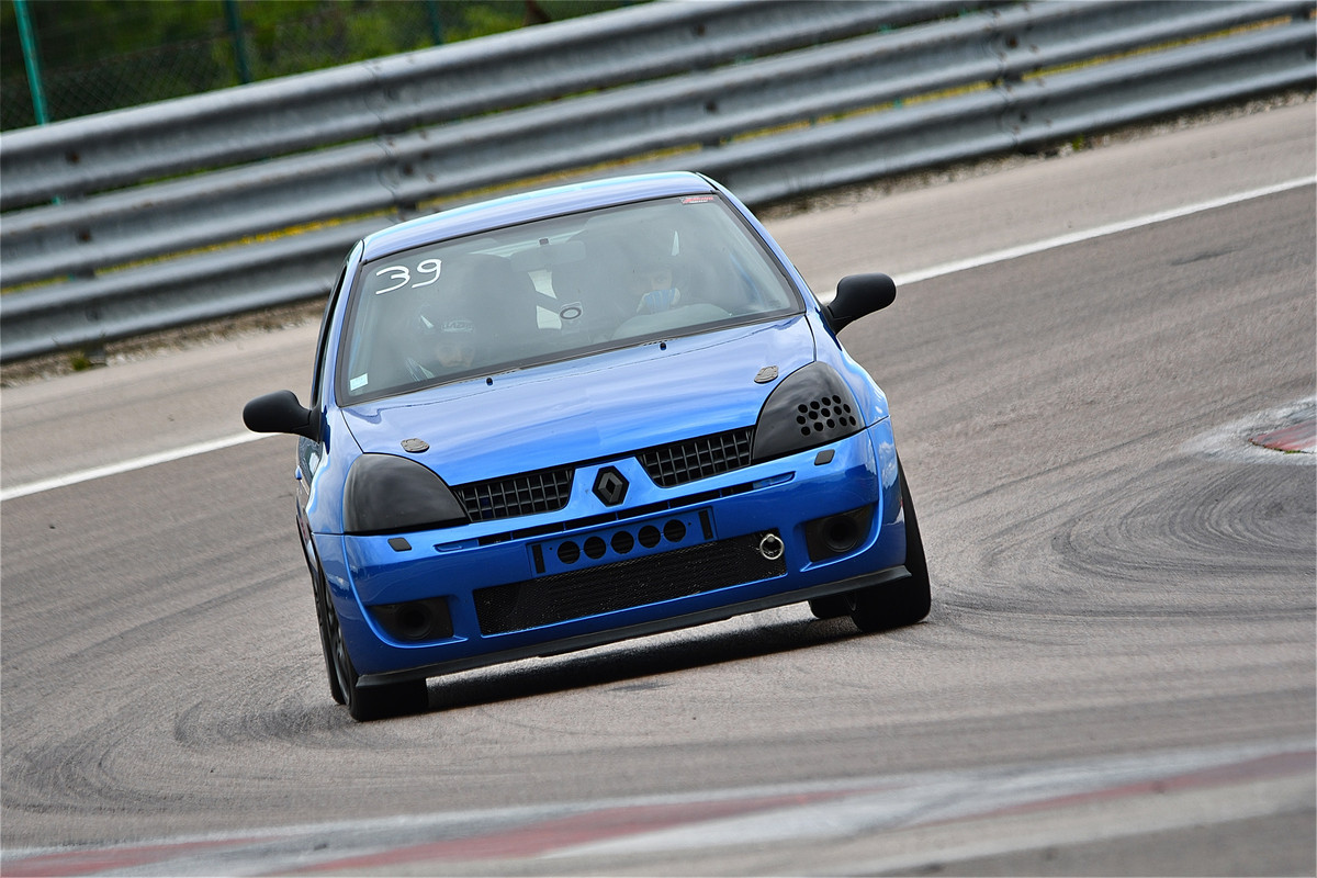 763E6272-1C39-484B-907B-13419151AE28