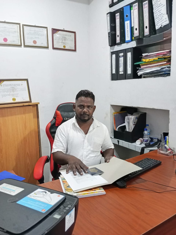 A-Z Travels team member