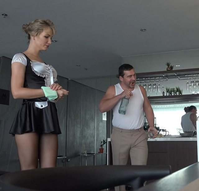 Family Roleplay | Incest - January 31, 2026 A Drunk Man Fucked A Young Maid 8