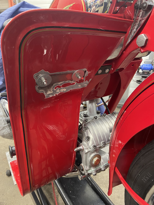 ABE5338E-83C6-41C1-B6E5-63EE21DA0C93