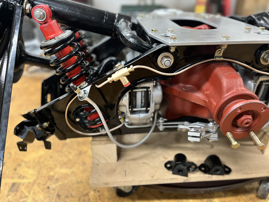 CF0E96BB-D23E-4361-AD32-DC859257198A