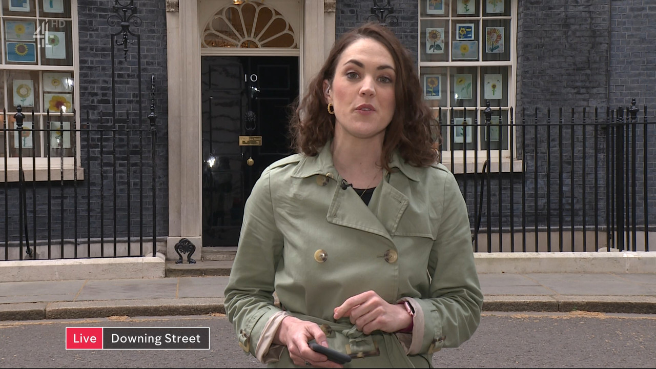 Channel 4 News_20220422_19001930.ts_snapshot_19.42.813