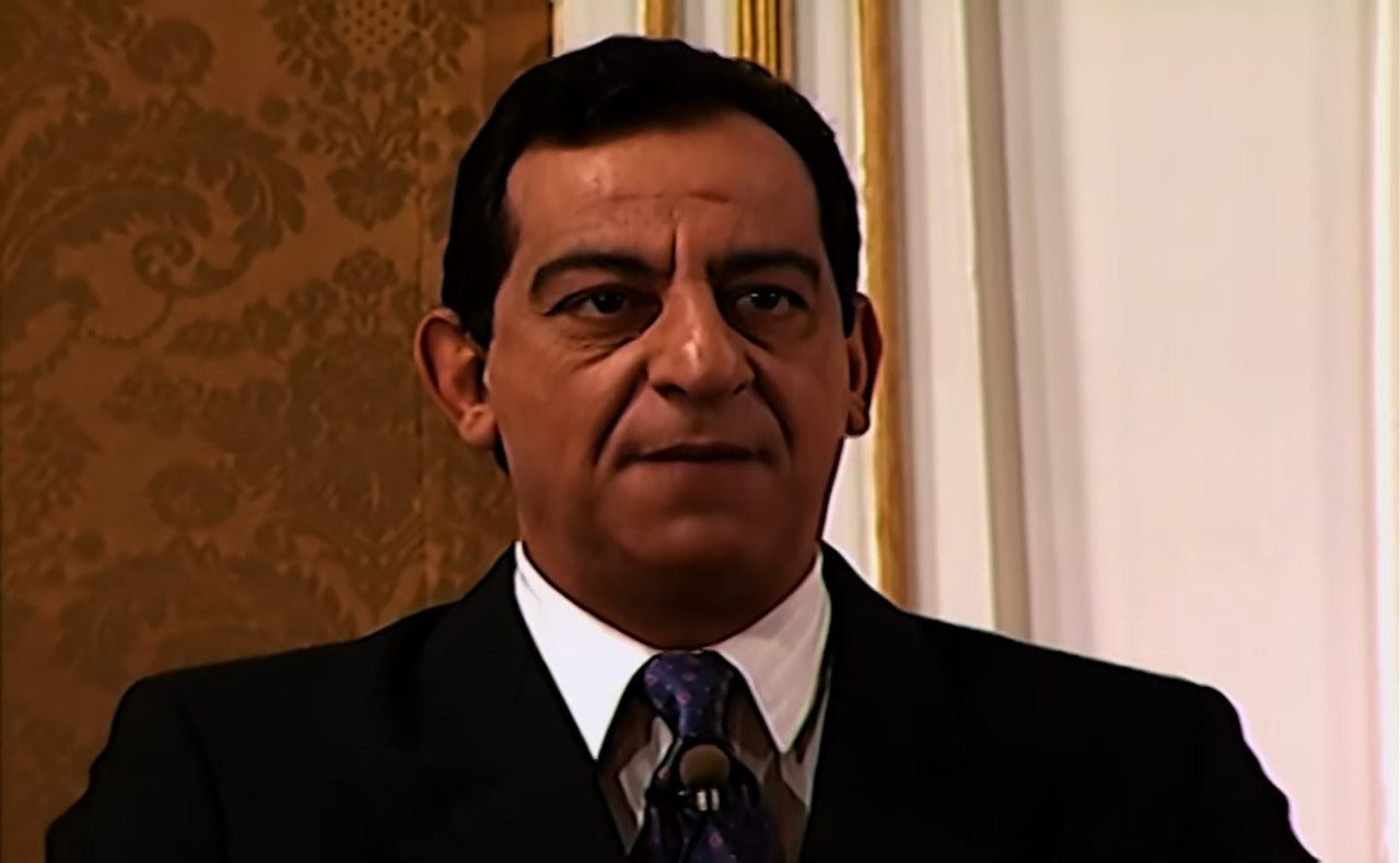 الزعيم.mkv_snapshot_01.10.51.896