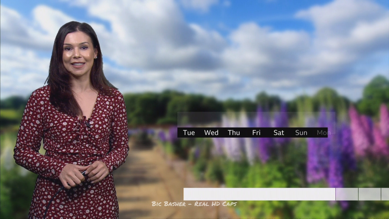 07.07 - 13.35.00 - Look North; Weather. The new film from Rogue One d....ts_snapshot_15.12.695