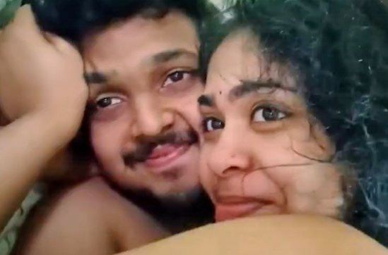 Desi gf kissing licking her boobs