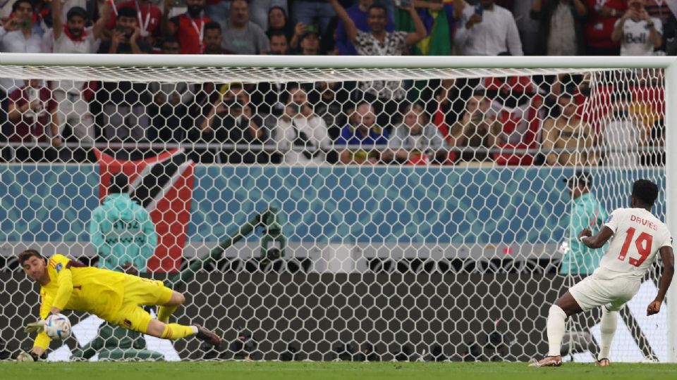 Courtois hace un Ochoa y Bélgica vence a Canadá en Qatar 2022, aunque deja dudas