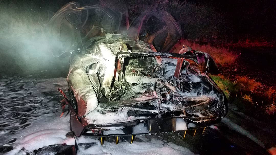 906a9460-mclaren-senna-salomondrin-fire-6