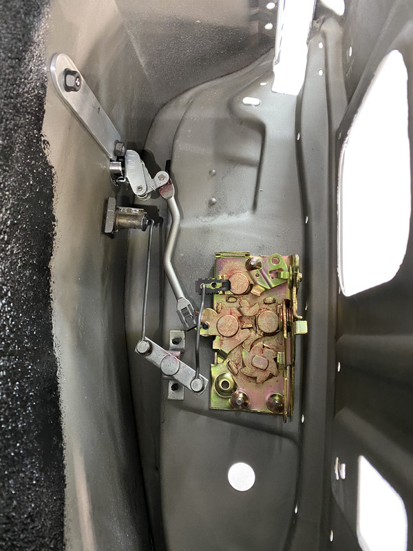 91D38069-043D-402F-A1E2-0030A593528A