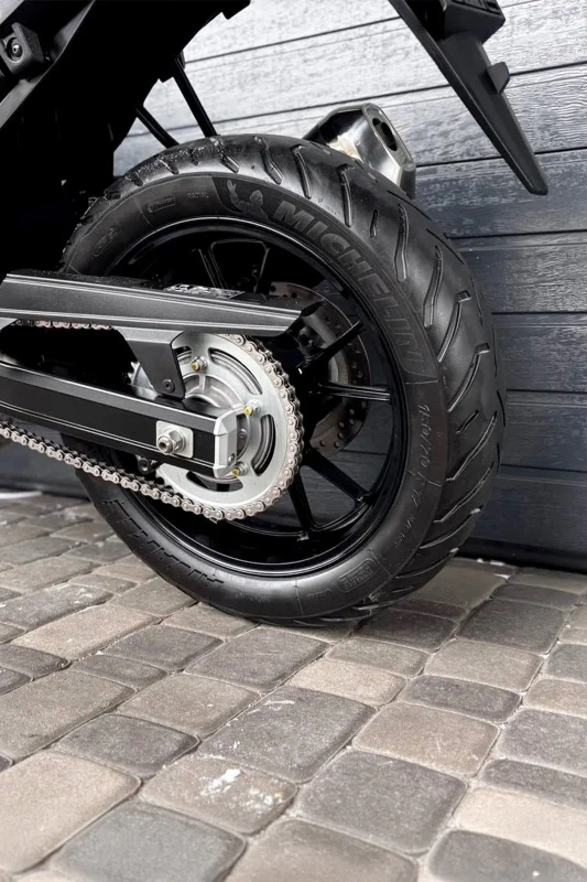 Tyre fitment image