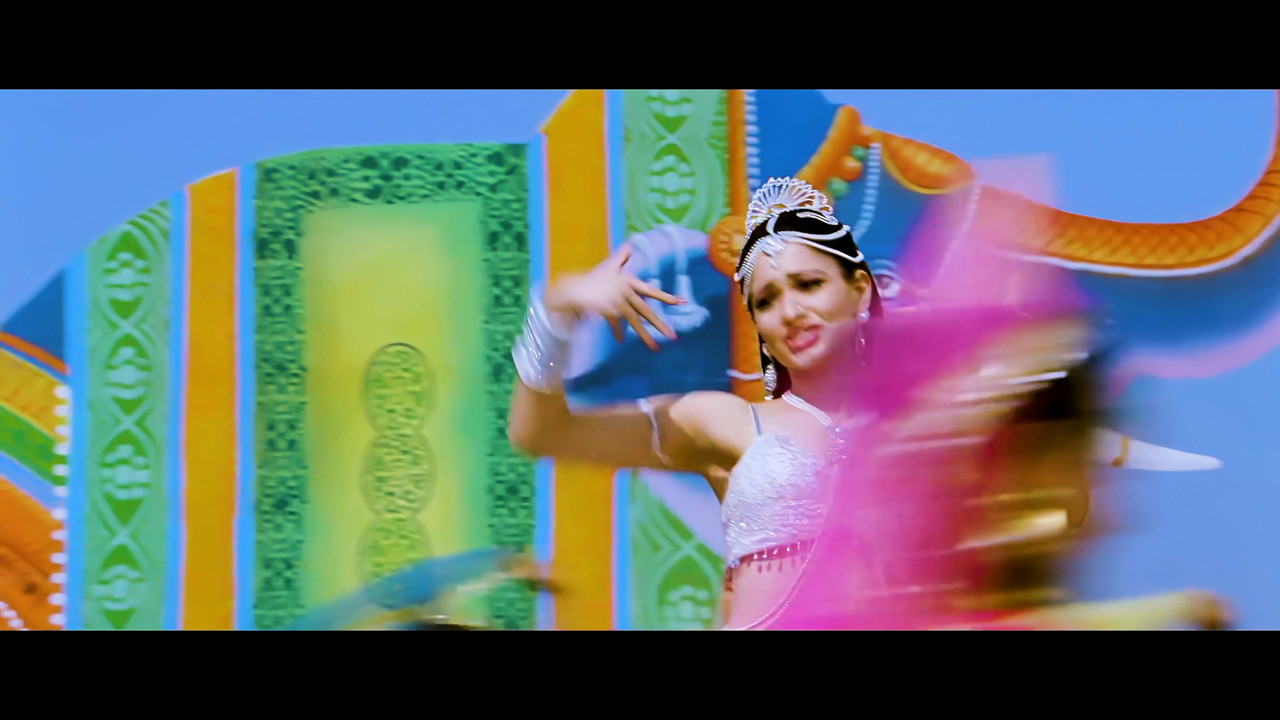 Tamanna Hot Song From Himmatwala Naino Main Sapna 4K (Best Quality).mp4_snapshot_01.50_[2021.04.05_1