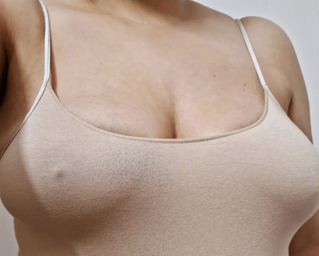 1000090372