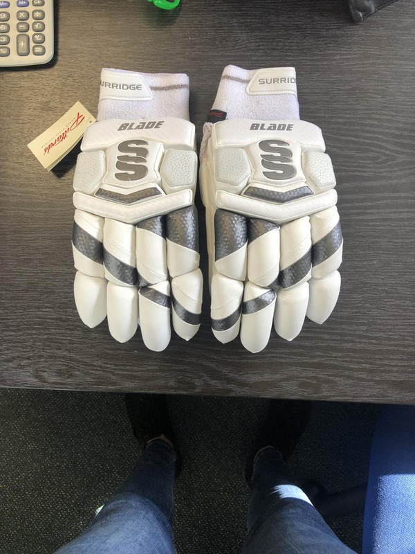 581501BD-5C31-4344-BB71-31FEA89CC8F1