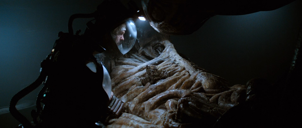 Alien 1979 (1080p x265 10bit Tigole).mkv_snapshot_00.29.53_[2016