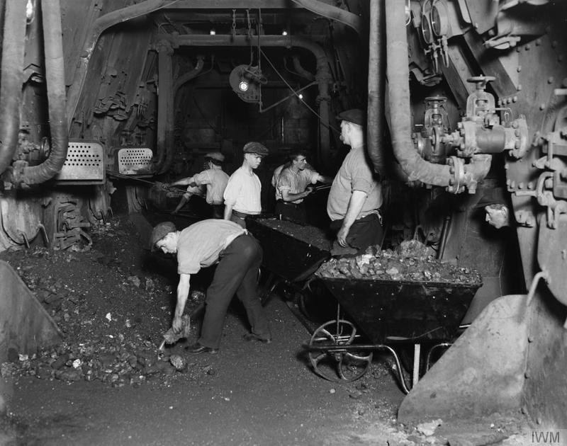 The-Merchant-Navy-on-the-Home-Front.jpg