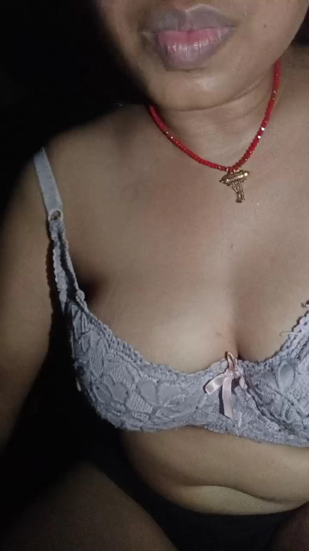 Rani ahana Tango Live.mp4_snapshot_01.26.156