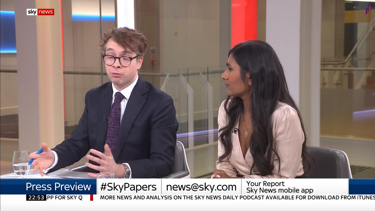 02 January - 22.00.00 - Sky News At Ten. Anna Botting with the m