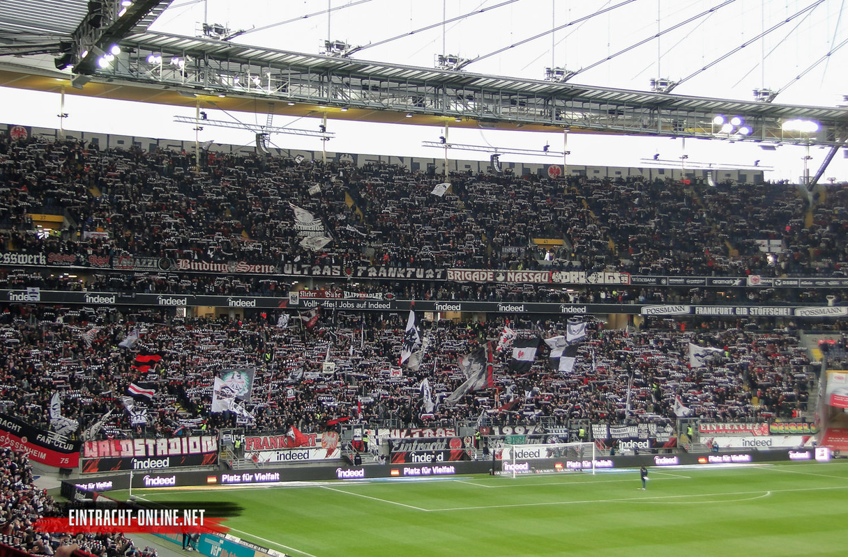 19-20-eintracht-frankfurt-vfl-wolfsburg-00