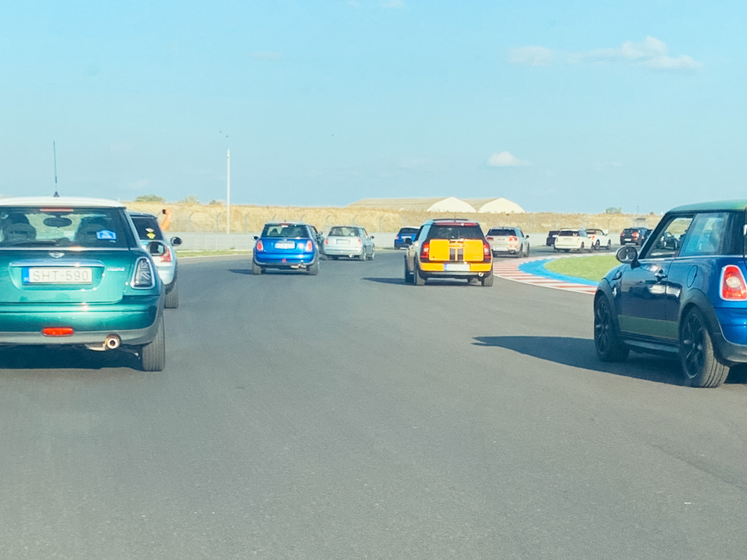 3E3982E2-810E-4636-BD48-E96E6D4B3409