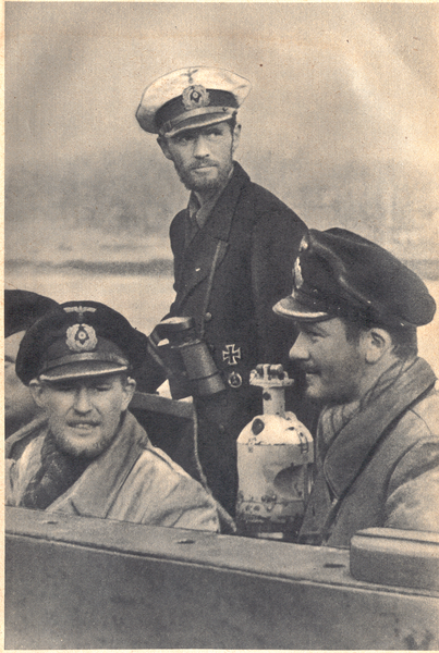 El comandante Hardegen a bordo del U123a