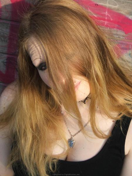 Goth-(12)
