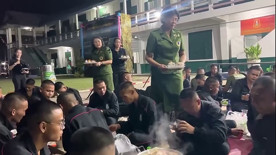 vlcsnap-2025-11-01-17h04m22s798