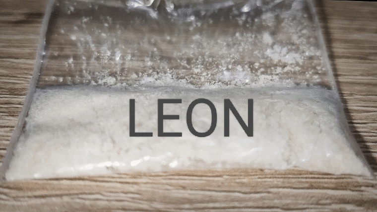 Мефедро́н - меф или mephedrone Мефедро́н - меф или mephedrone