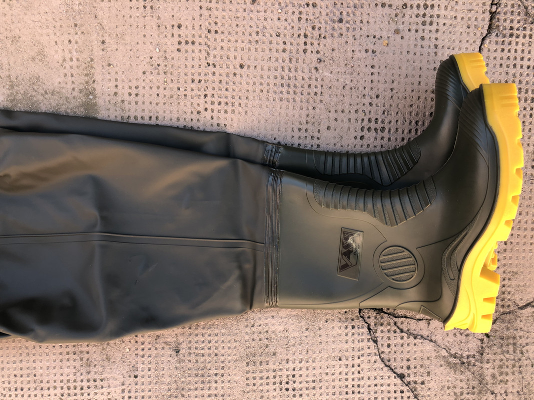 F31FF00C-D556-4C61-BA44-DE962AEBC3F1