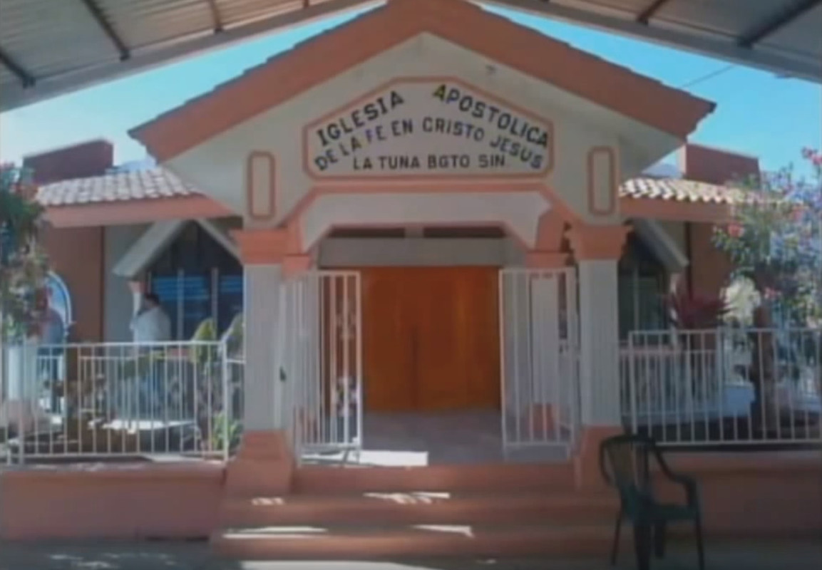 La Casa Rosa que El Chapo Guzman construyó para su madre