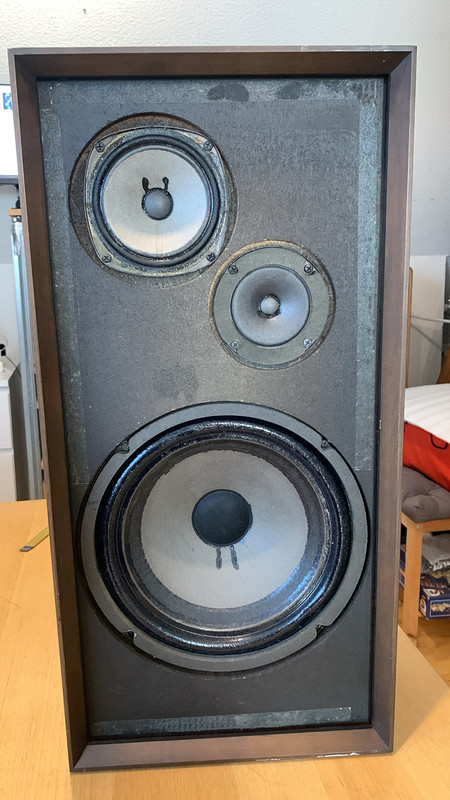 EF244D39-93C2-4E50-8A1C-920E18EC2203