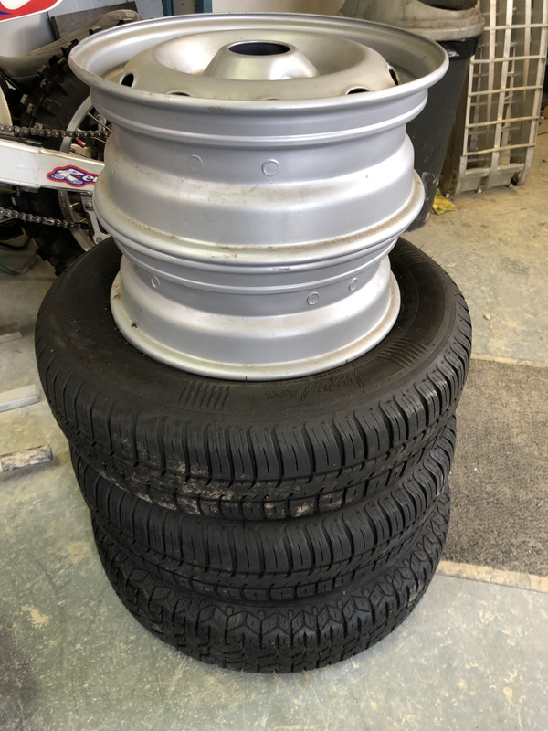 189601C9-716B-4B78-AB2B-84EF86B3CFA5