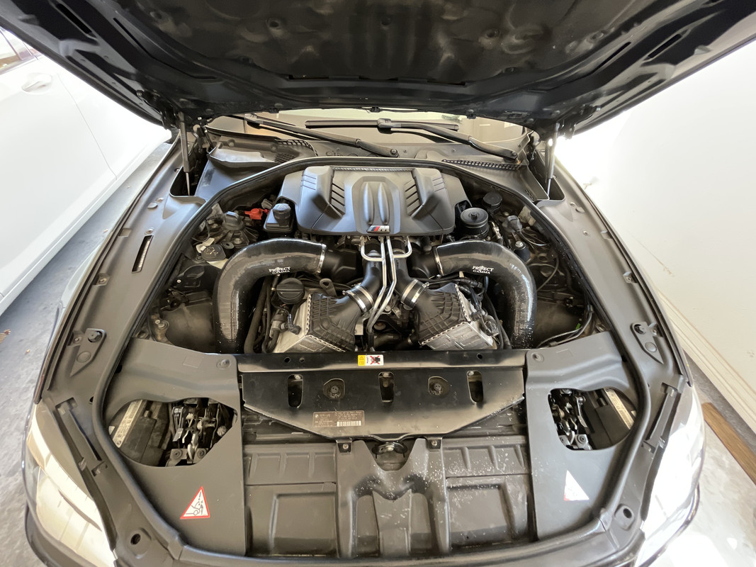 8F9728D2-5087-45EF-BF78-9F5E446364DB