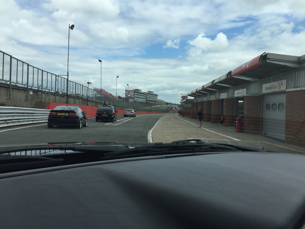 21B6647F-980E-44F4-84A7-44BB7FB7542C