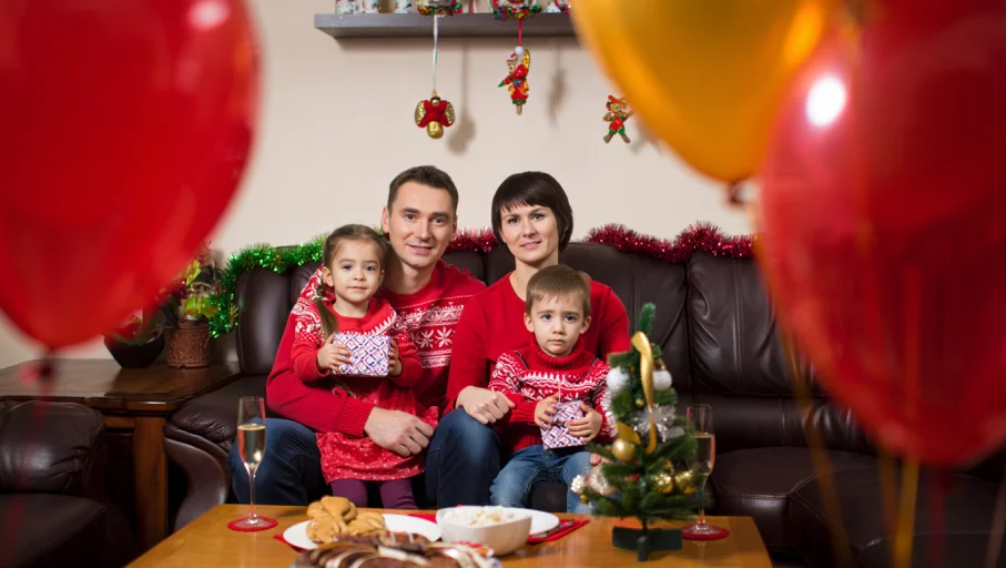 Новогодняя съемка семьи