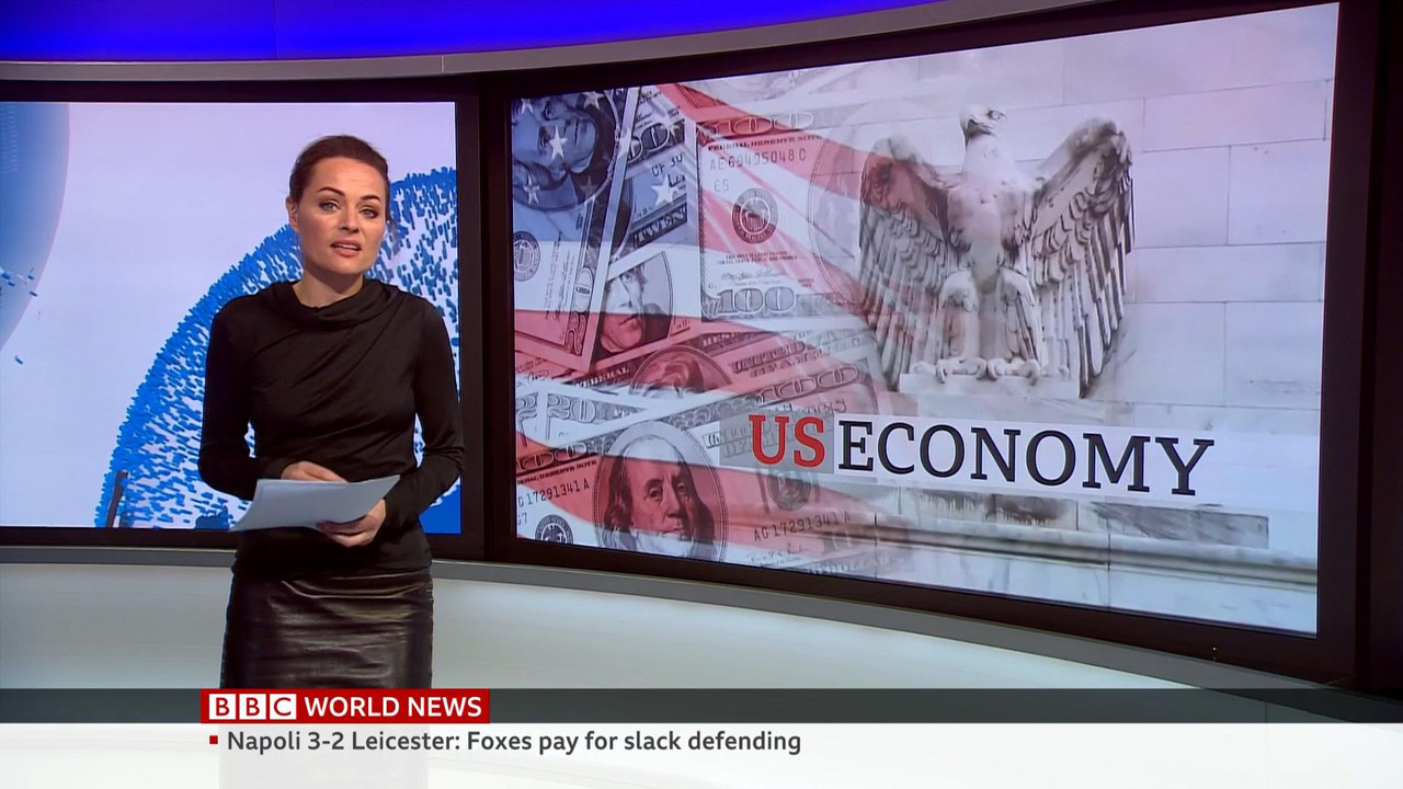12.10 - 07.45.00 - World Business Report. The host presents and analy....ts_snapshot_05.46_[2021.12.