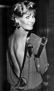 Valerie-Perrine-a87