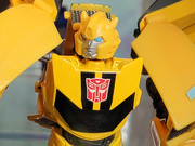 Transformers-Earth-Spark-Toys-Reveal-16