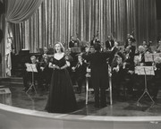 Deanna-Durbin-mb08
