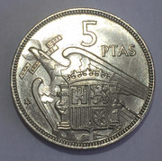 * ERROR * 5 pesetas 1957*75. CUÑO EMPASTADO Y MAYOR PESO  B92-FAD49-A30-B-44-CC-88-D1-8-DDC95-E97-BC0