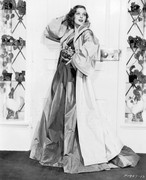 loretta-young-e48