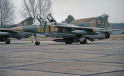 19-Gv-APIB-Mig-23UB-95-Yellow-(3)a