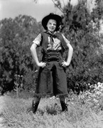 Judy-Garland-md80