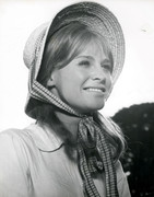 Julie-Christie-d30