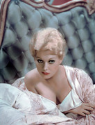 kim-novak-463